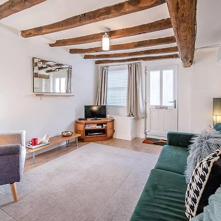 Button Cottage, Wickham Market Bagian luar foto